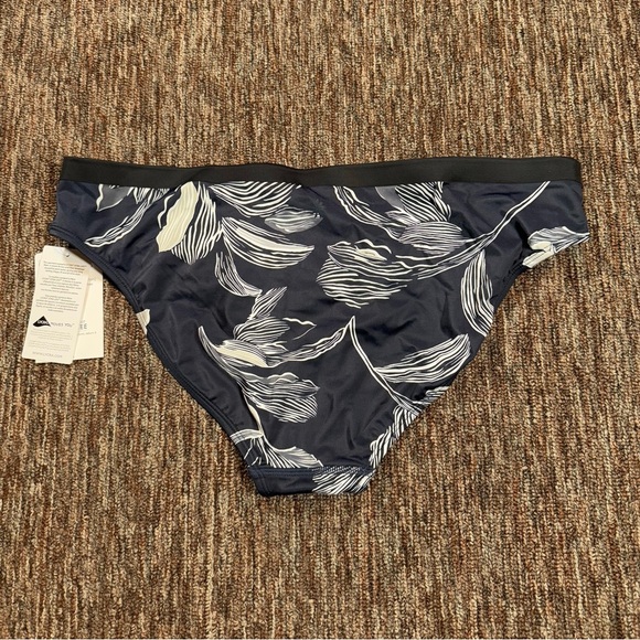NWT Athleta Fiore Strappy Bikini Bottom Size Medium - Picture 4 of 9